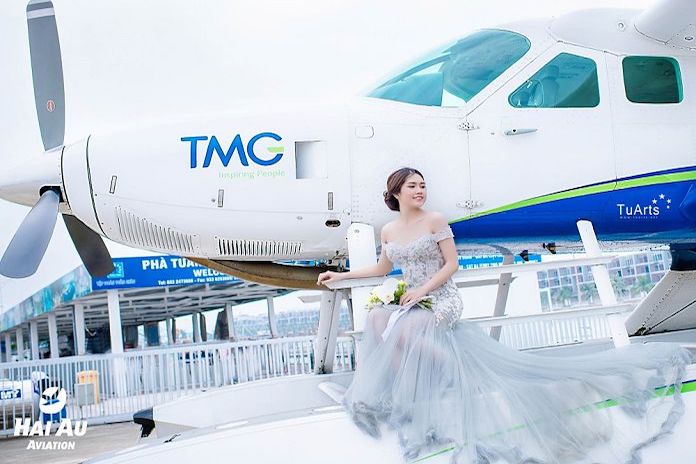 Diễn viên Minh Tiệp chụp ảnh cưới ngọt ngào bên thủy phi cơ