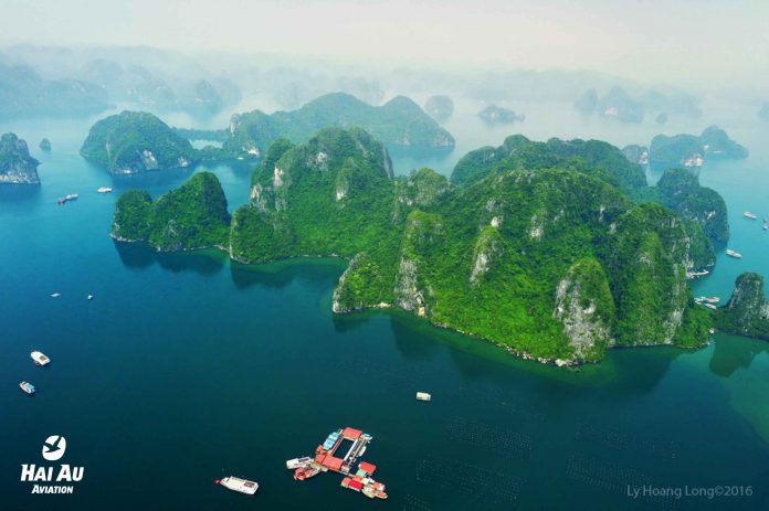 Bay thuỷ phi cơ Hạ Long