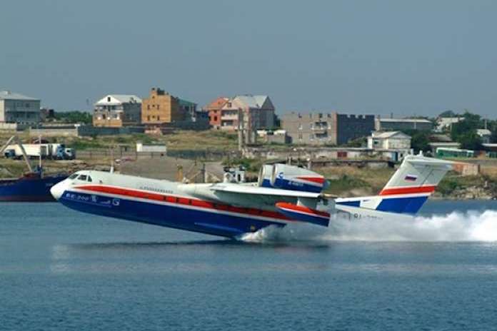 Tàu bay (thủy phi cơ) Be-200 của Nga