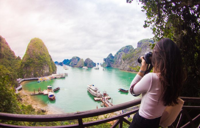 Halong bay view from sung sot cave