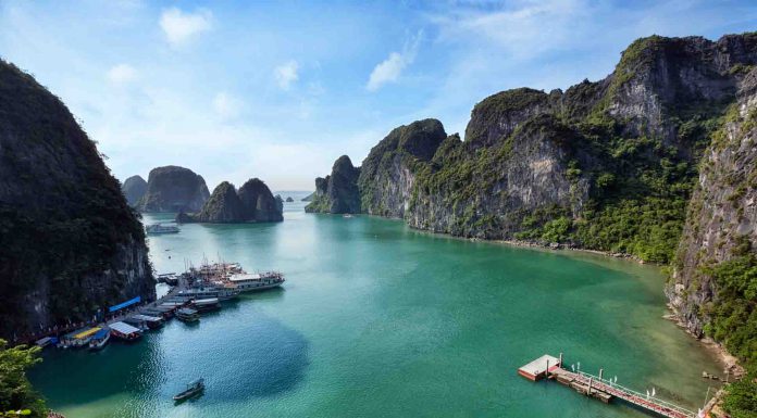 halong bay weather