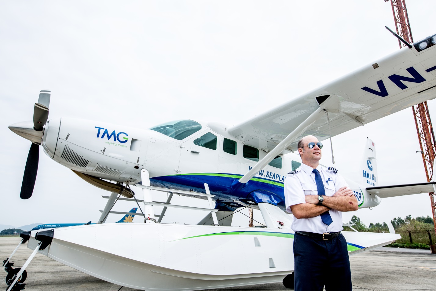 Hai-Au-Aviation-seaplane-to-Halong