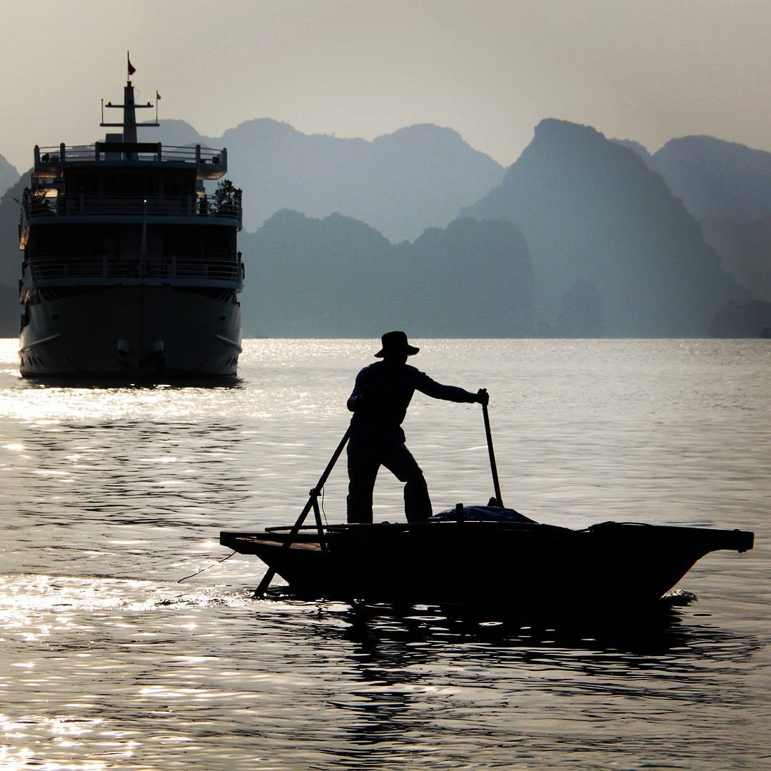 Halong Bay to photograph