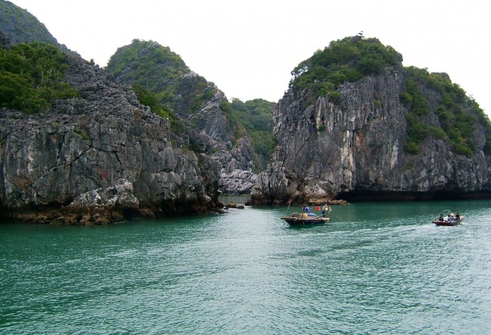 Halong Bay tours