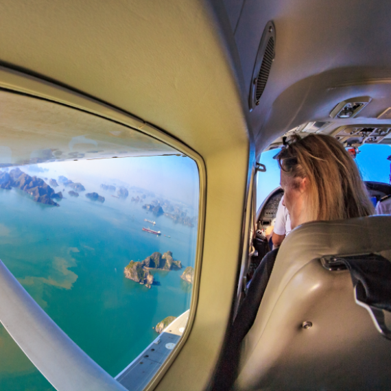 Sightseeing flight over Halong Bay